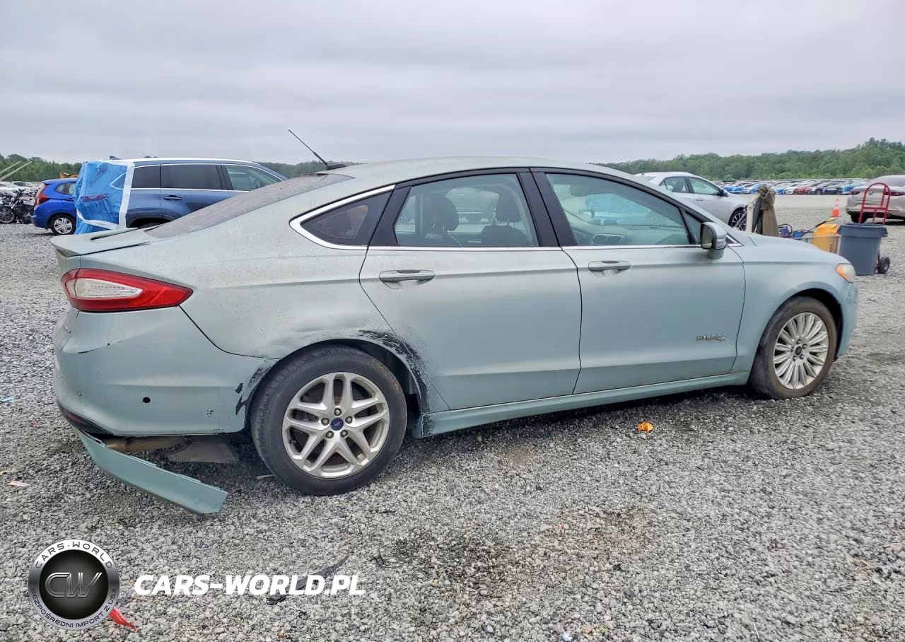 2014 Ford Fusion Titanium Phev VIN:3FA6P0SU9ER218957 - 3