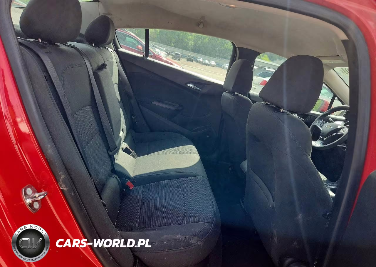 2018 Chevrolet Cruze Lt VIN:1G1BE5SM3J7106418 - 10