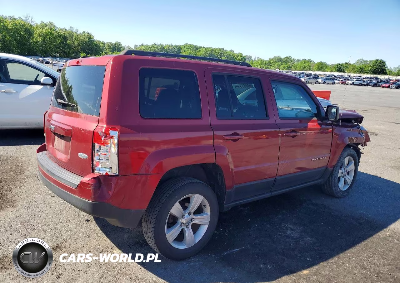 2017 Jeep Patriot Latitude VIN:1C4NJRFB3HD174875 - 3