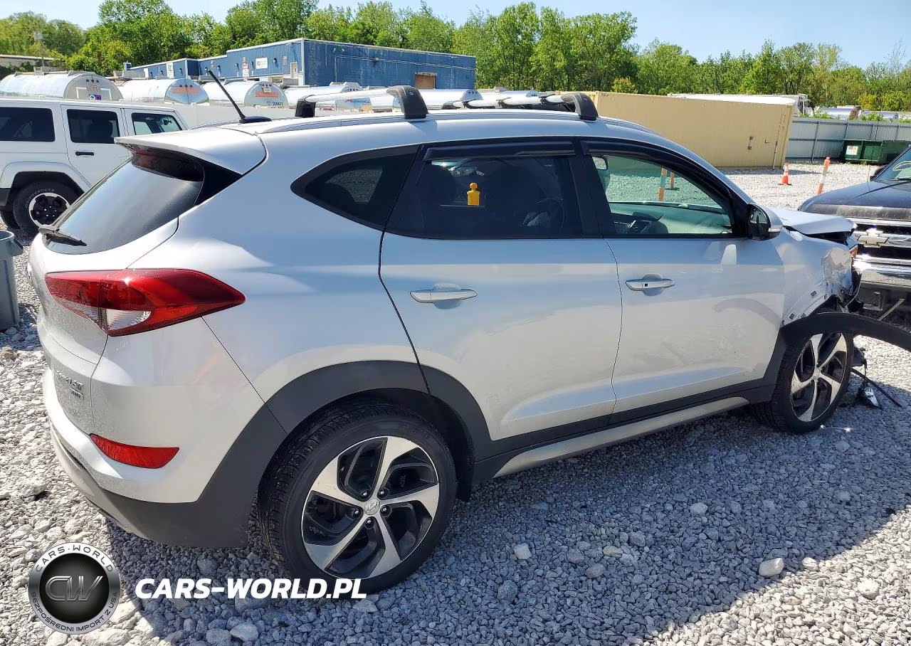 2017 Hyundai Tucson Sport VIN:KM8J3CA27HU270291 - 3