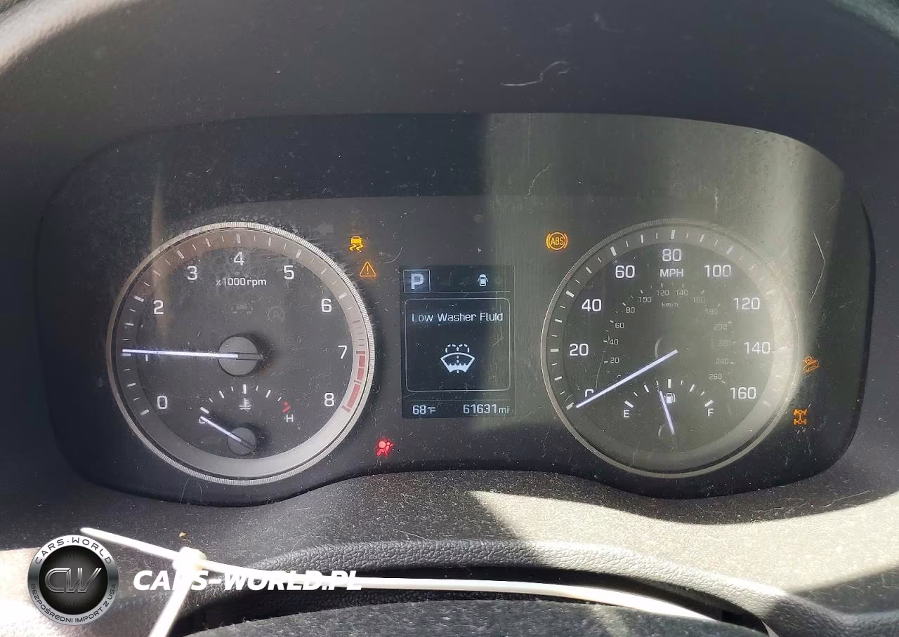 2017 Hyundai Tucson Sport VIN:KM8J3CA27HU270291 - 9