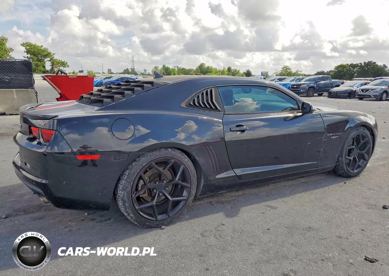 2012 Chevrolet Camaro Lt VIN:2G1FC1E39C9174744 - 3