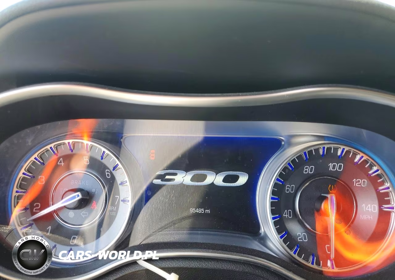 2023 Chrysler 300 Touring VIN:2C3CCAAG4PH624609 - 9