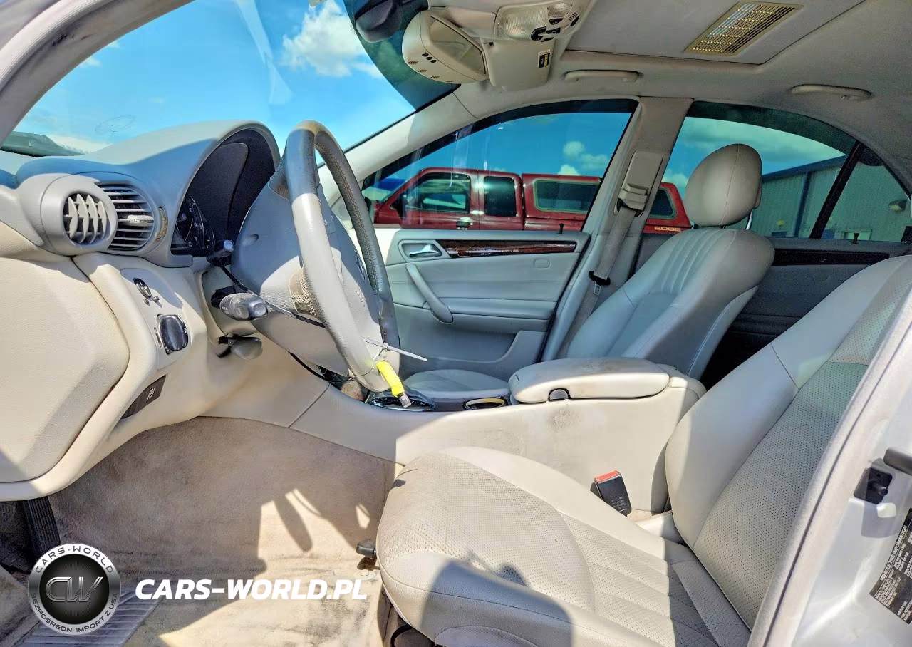 2005 Mercedes-Benz C 240 4Matic VIN:WDBRF81J55F615366 - 7