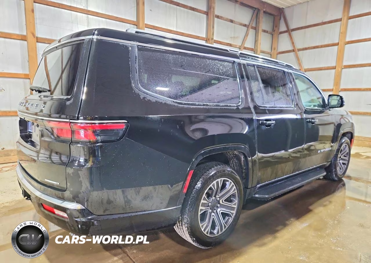 2024 Jeep Wagoneer L Series Ii VIN:1C4SJSBP6RS176158 - 3