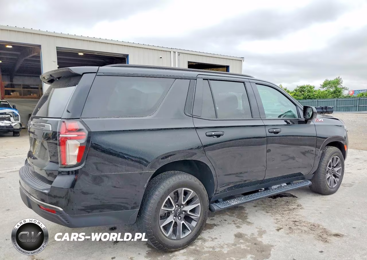 2021 Chevrolet Tahoe K1500 Z71 VIN:1GNSKPKD9MR442148 - 3