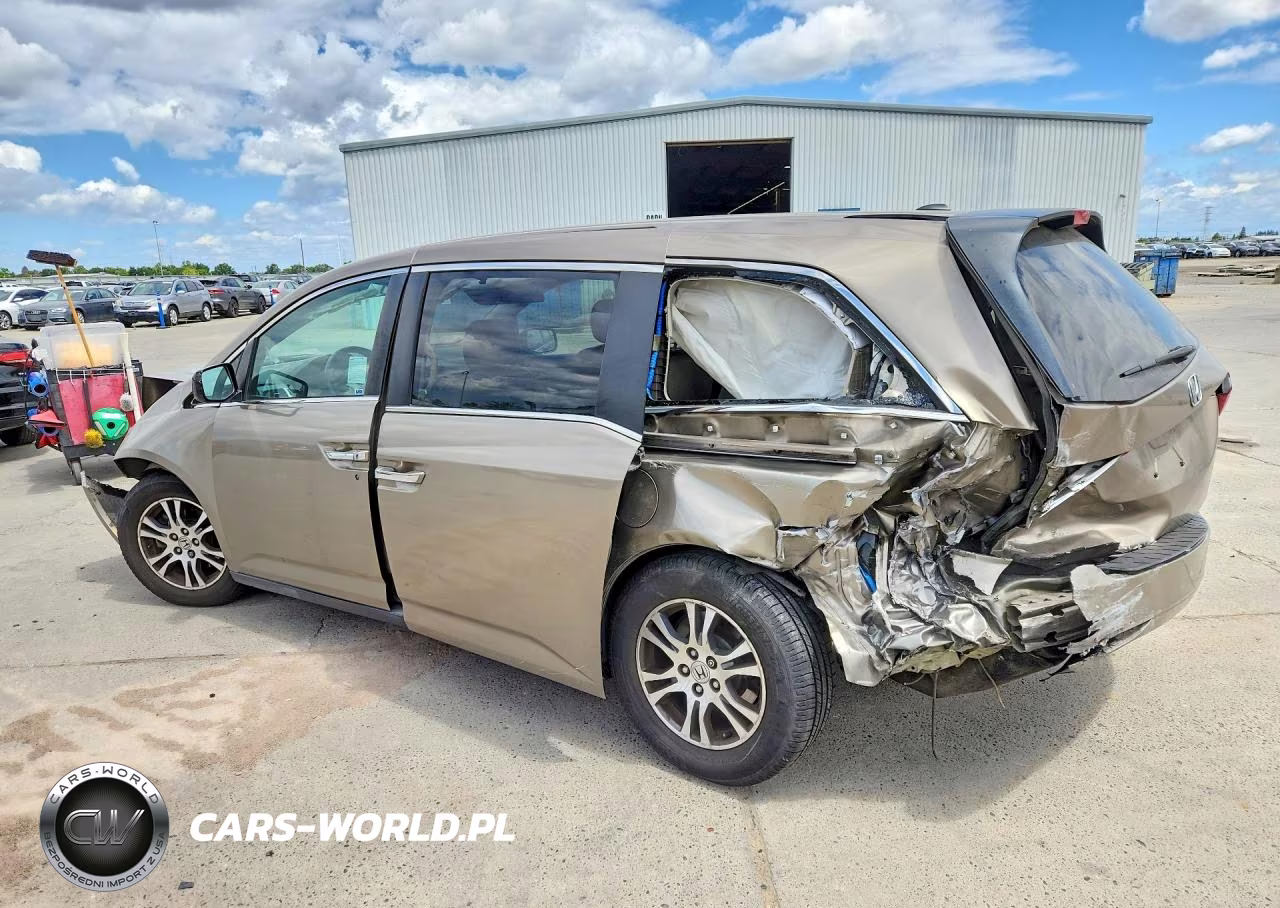 2013 Honda Odyssey Exl VIN:5FNRL5H66DB015694 - 2