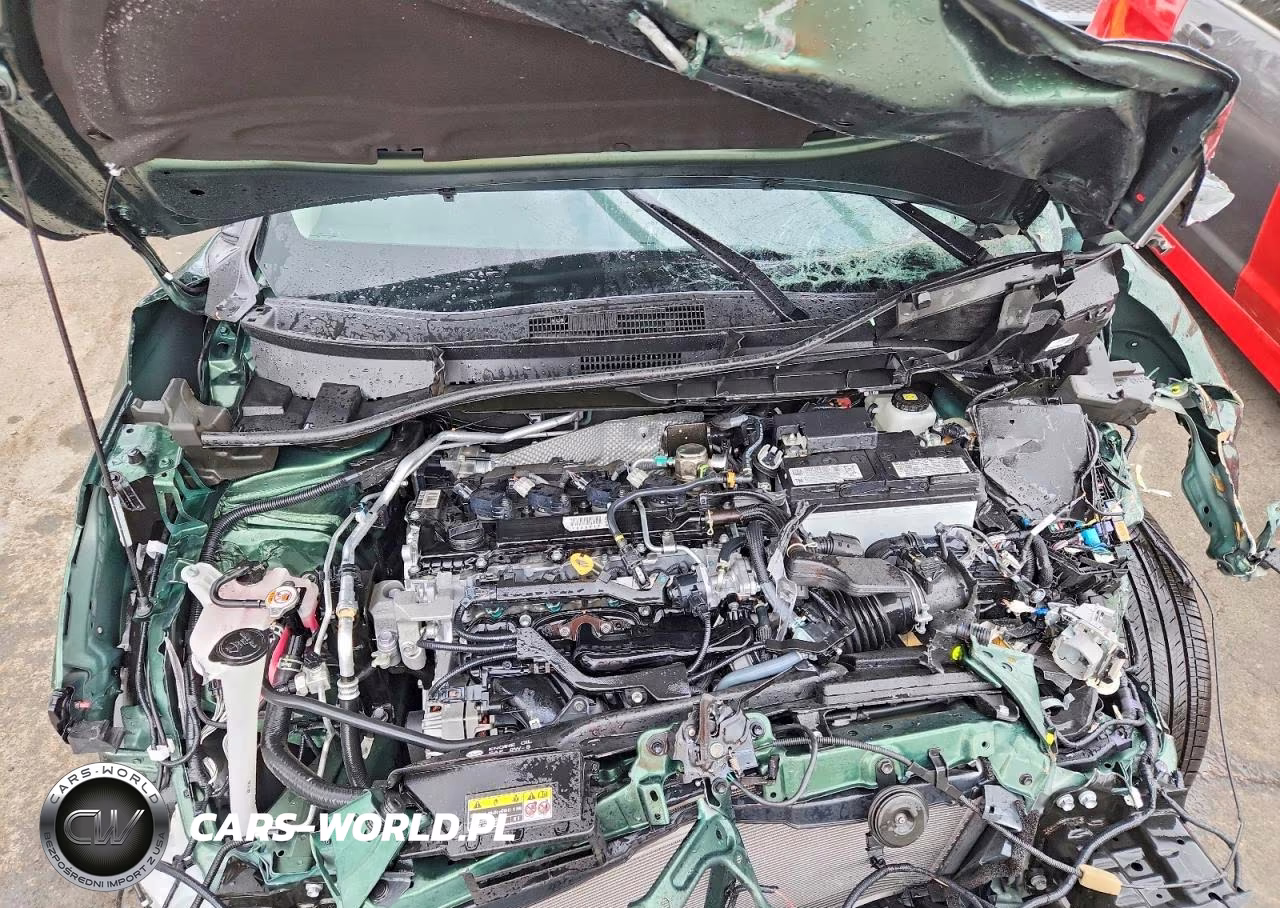 2025 Toyota Corolla Cross Xle VIN:7MUDAAAG0SV142158 - 12