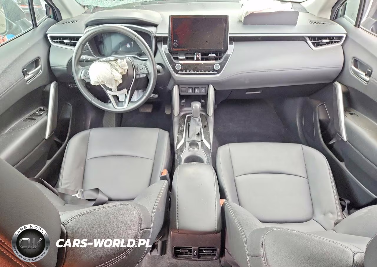 2025 Toyota Corolla Cross Xle VIN:7MUDAAAG0SV142158 - 8
