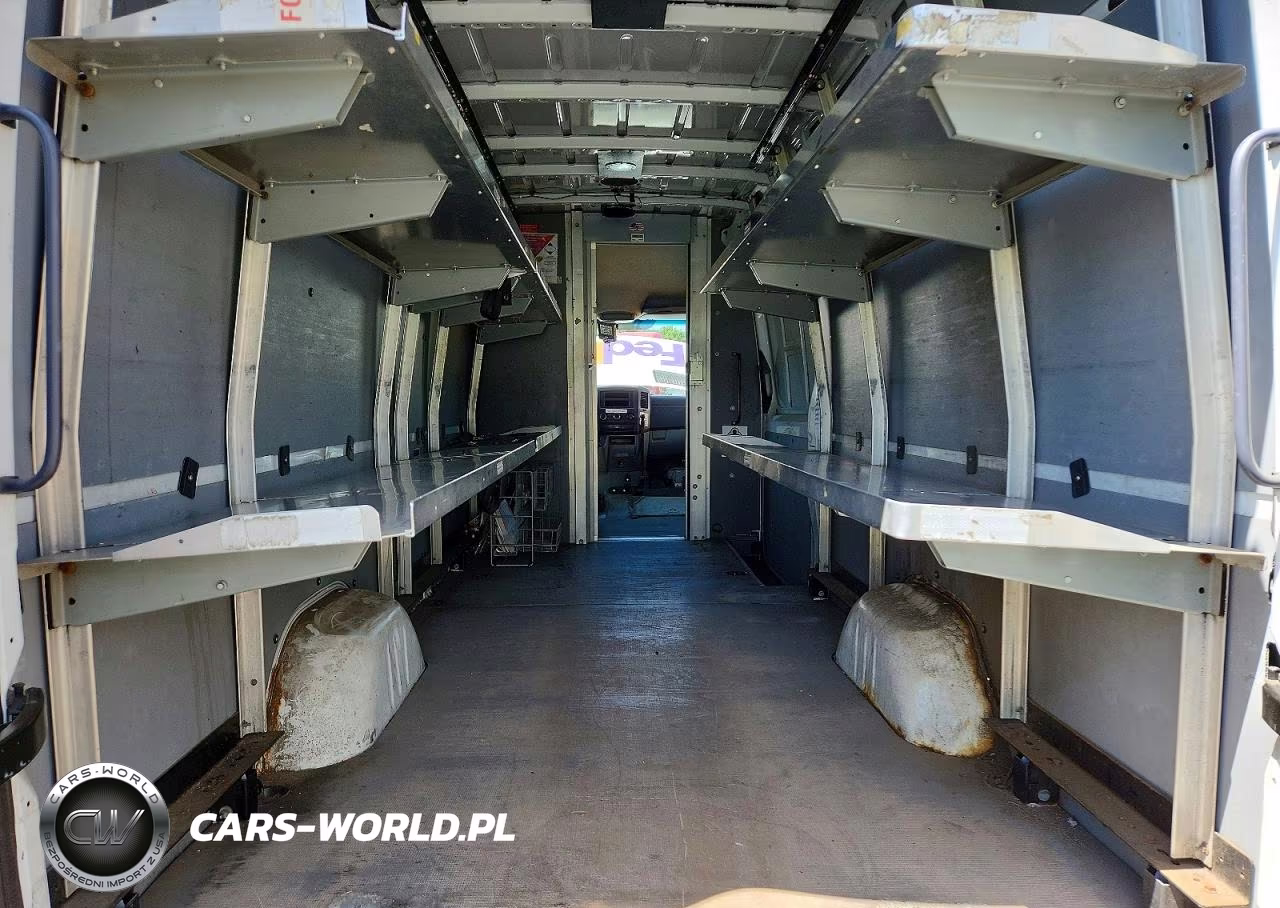 2012 Mercedes Benz Sprinter 2500 Delivery Van VIN:WD3PE8CB3C5707235 - 10