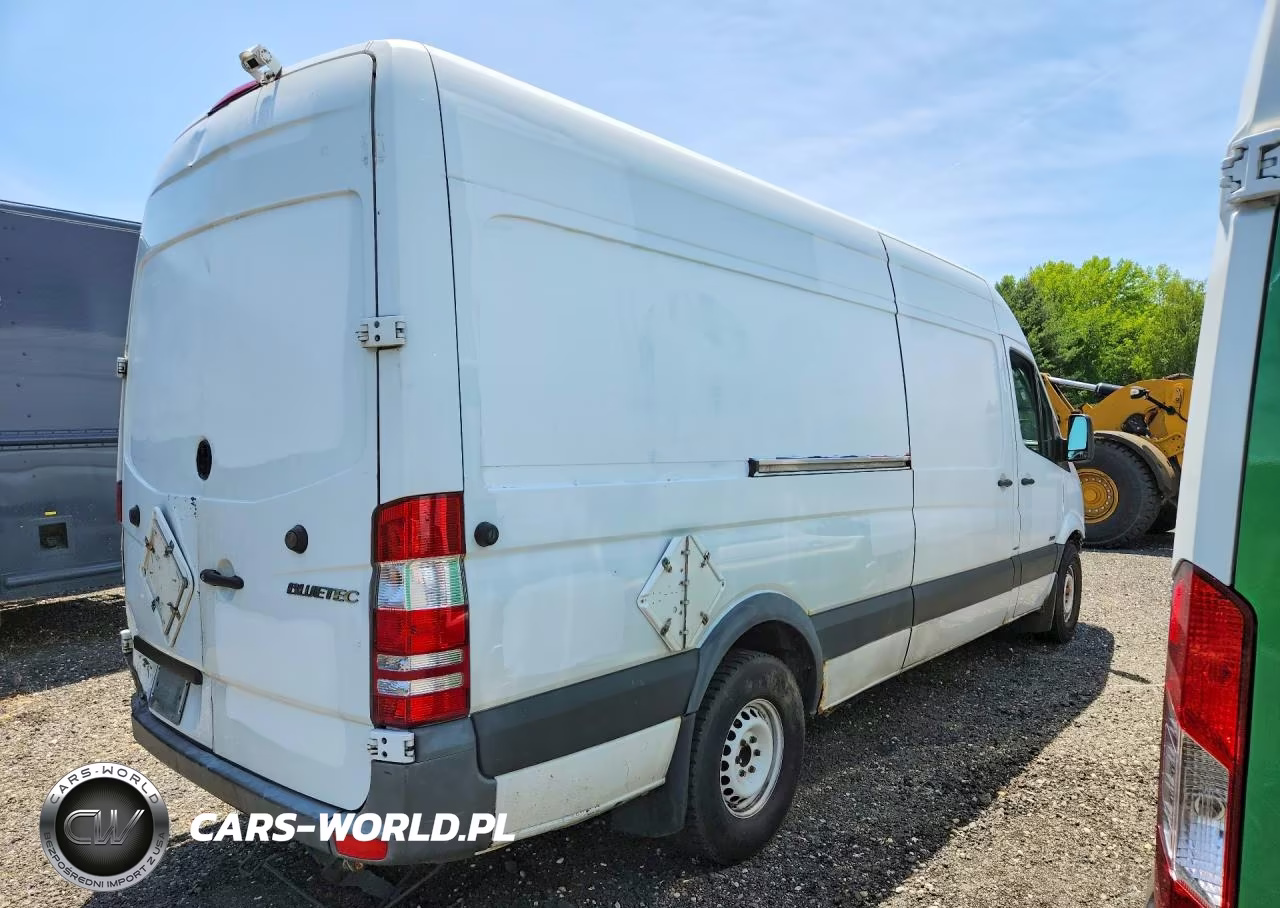 2012 Mercedes Benz Sprinter 2500 Delivery Van VIN:WD3PE8CB3C5707235 - 3