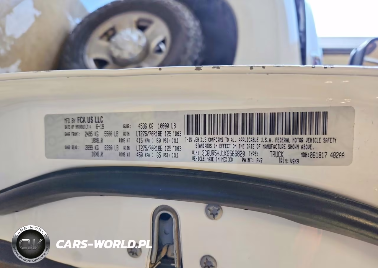 2019 Ram 2500 Tradesman VIN:3C6UR5HJ1KG565820 - 12