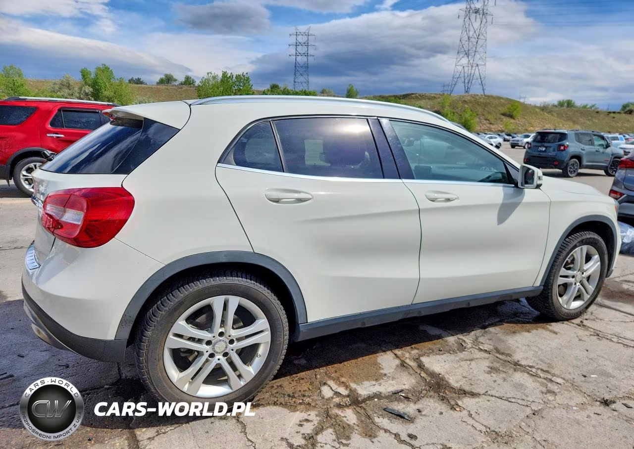 2015 Mercedes-Benz Gla 250 4Matic VIN:WDCTG4GB3FJ096503 - 3