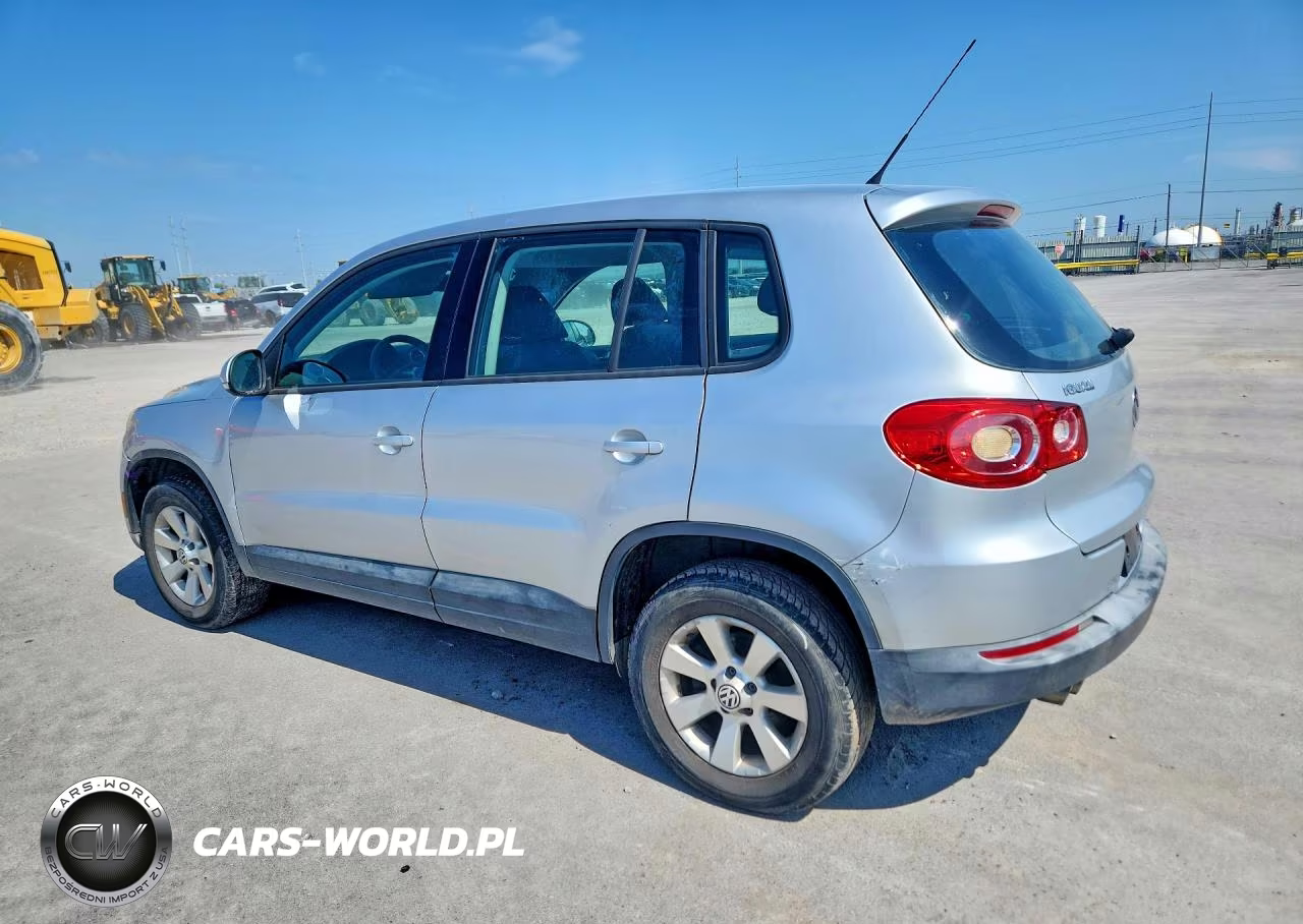 2010 Volkswagen Tiguan S VIN:WVGAV7AX6AW532051 - 2