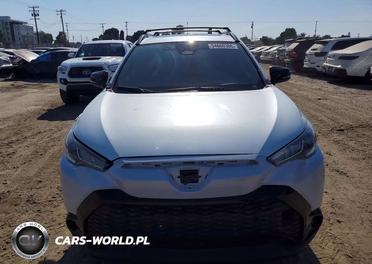 2025 Toyota Corolla Cross Hybrid Se VIN:7MUFBABG8SV063423 - 5