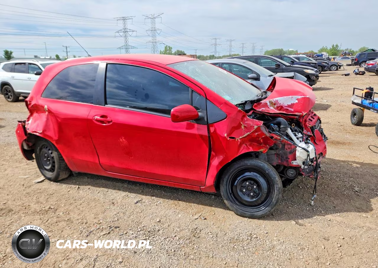 2008 Toyota Yaris Base VIN:JTDJT923285189532 - 4