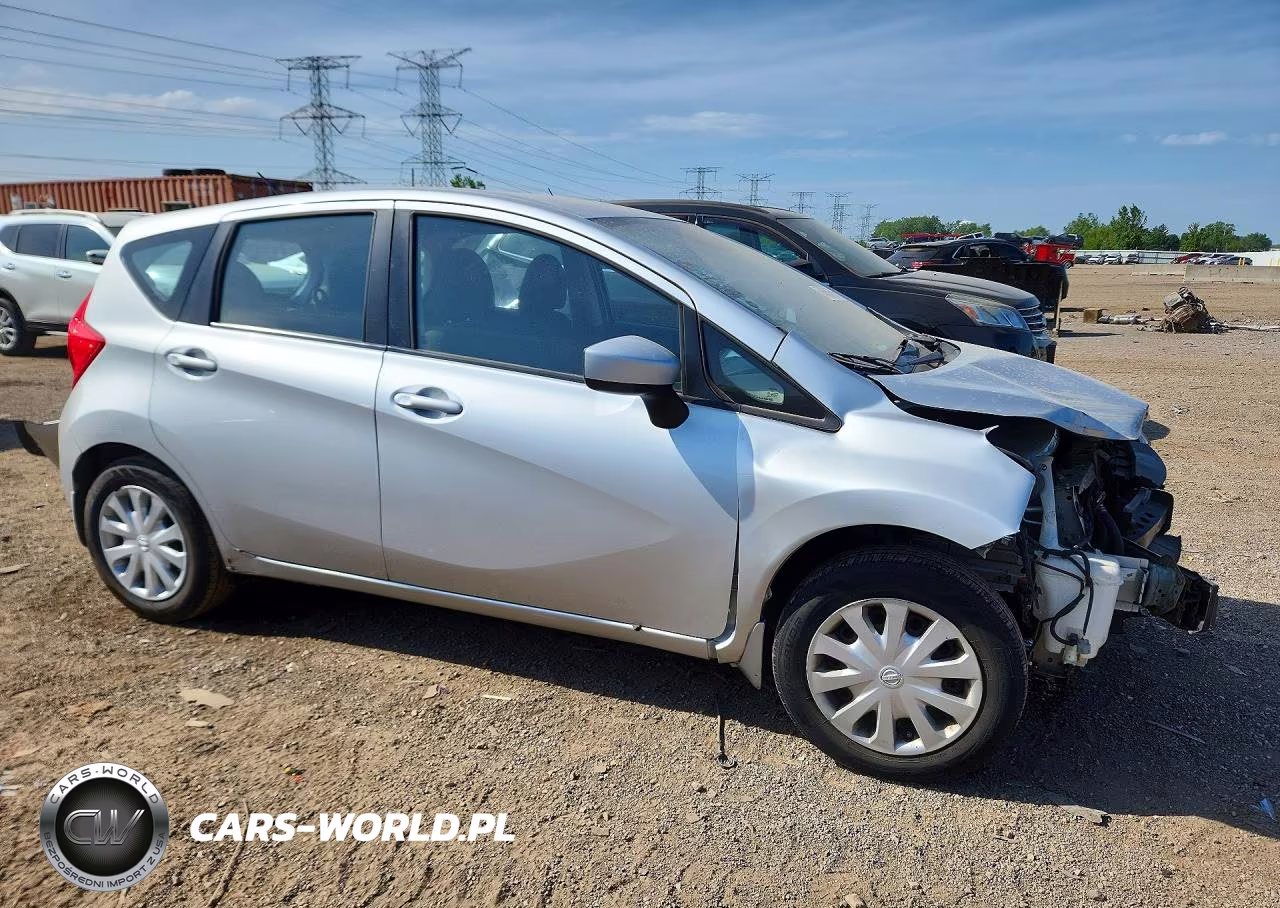 2015 Nissan Versa Note Sv VIN:3N1CE2CPXFL410466 - 4
