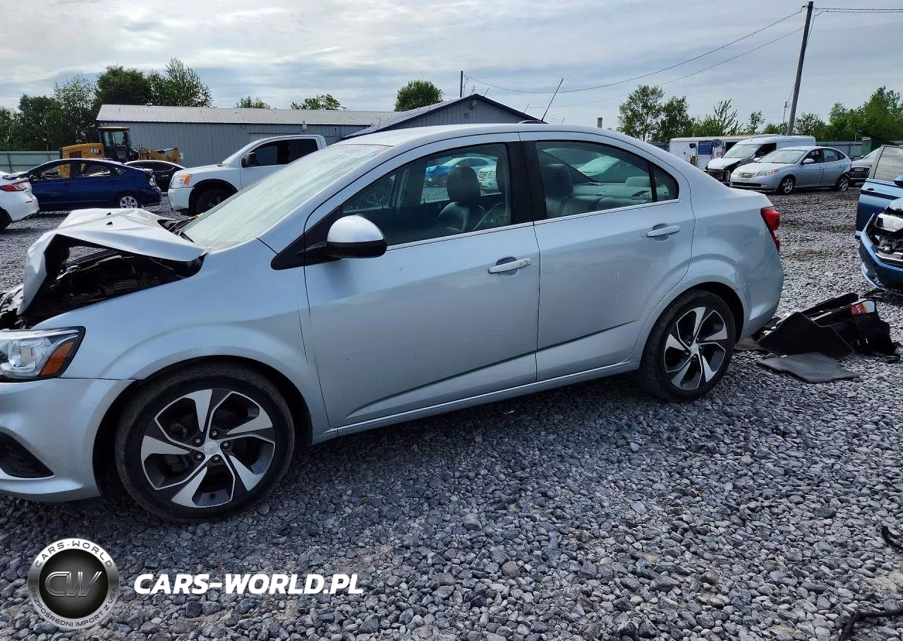 2020 Chevrolet Sonic – zdjęcie 1 z 12