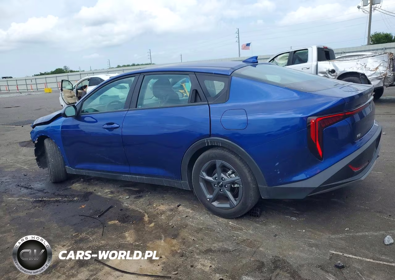 2025 Kia K4 Lx VIN:3KPFT4DE2SE064050 - 2