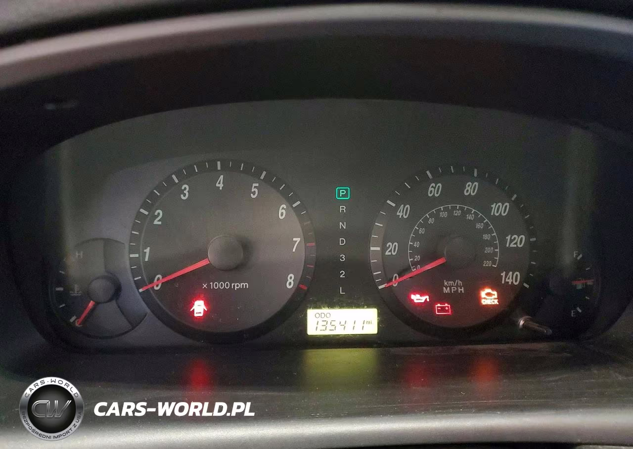 2004 Hyundai Elantra Gls VIN:KMHDN46D04U708926 - 9