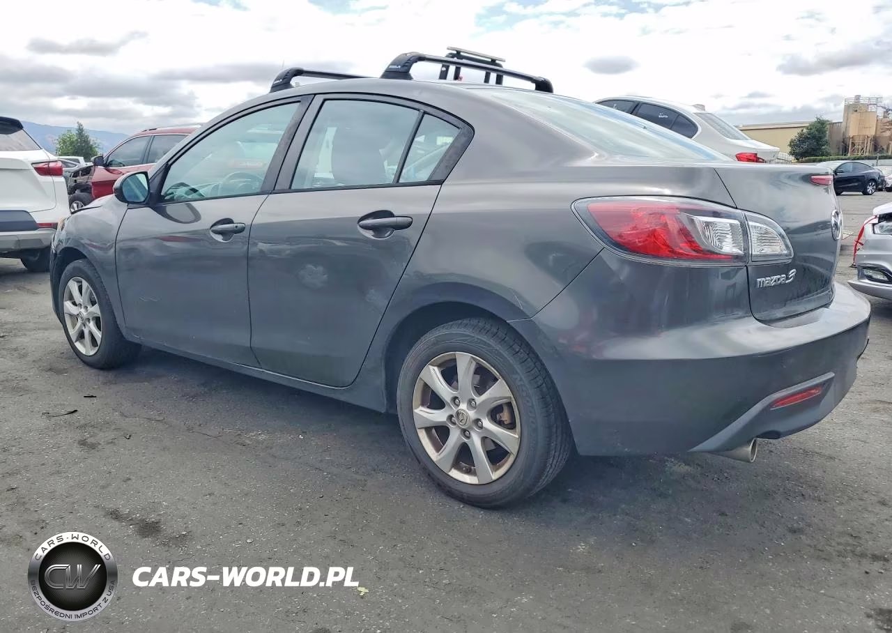 2011 Mazda 3 I VIN:JM1BL1VG0B1358899 - 2