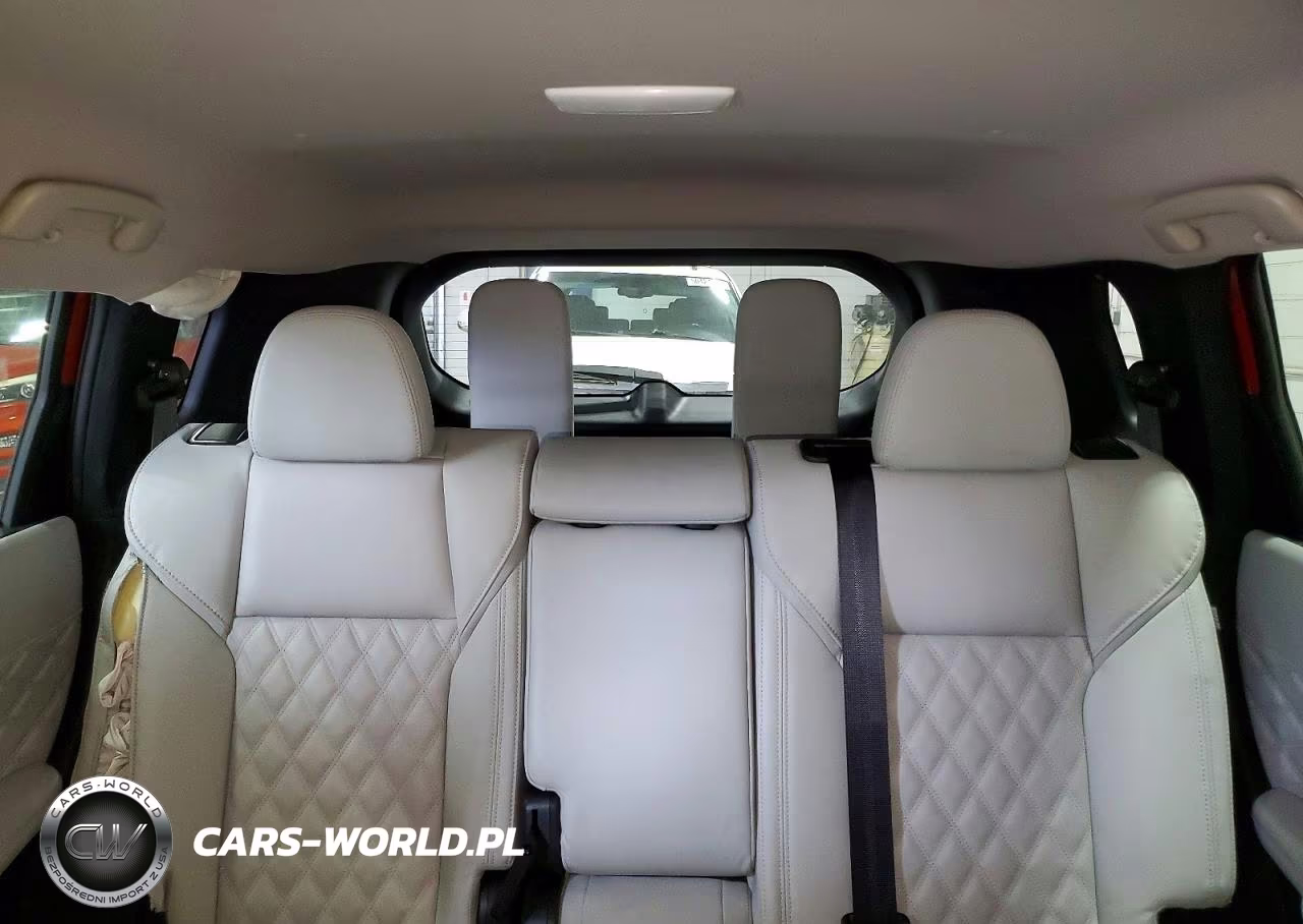 2024 Mitsubishi Outlander Sel VIN:JA4J4WA82RZ064348 - 10
