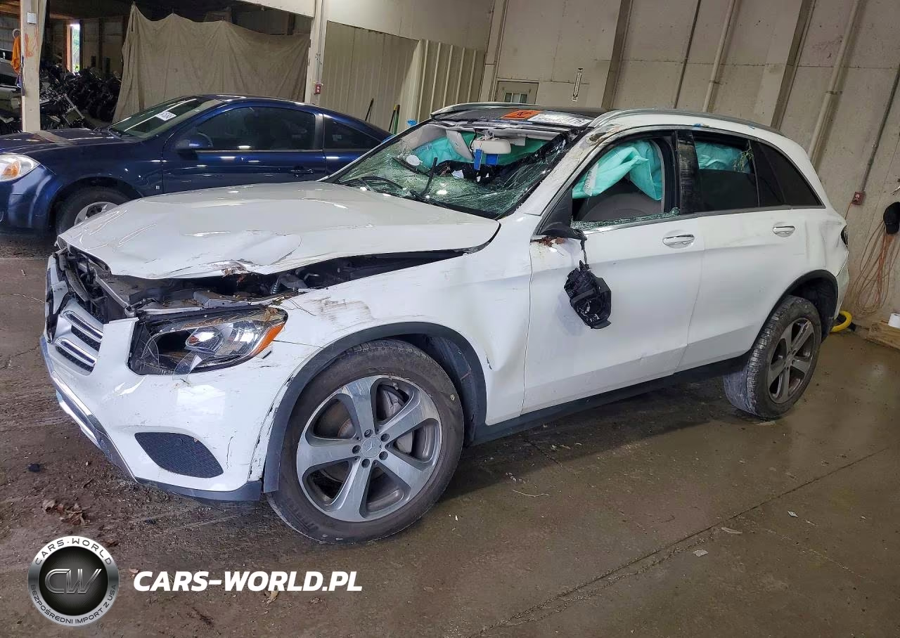 2016 Mercedes-Benz Glc 300 – zdjęcie 1 z 13