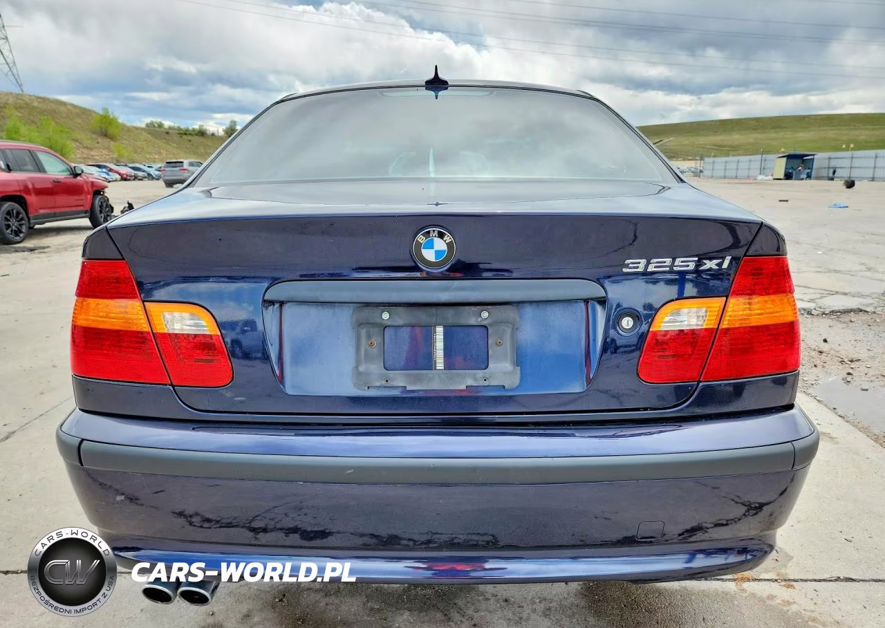 2004 BMW 325 Xi VIN:WBAEU33484PR09673 - 6