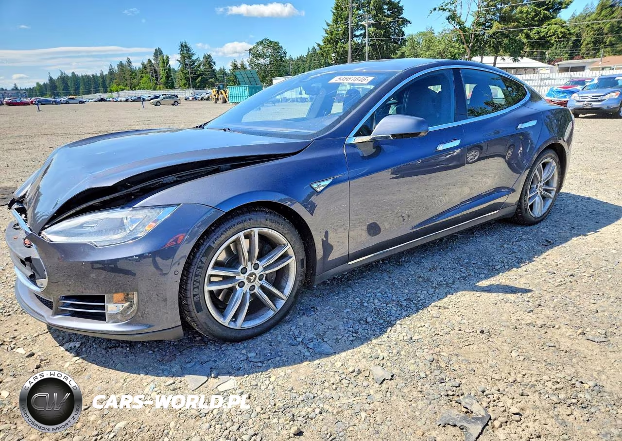 2015 Tesla Model S 85D