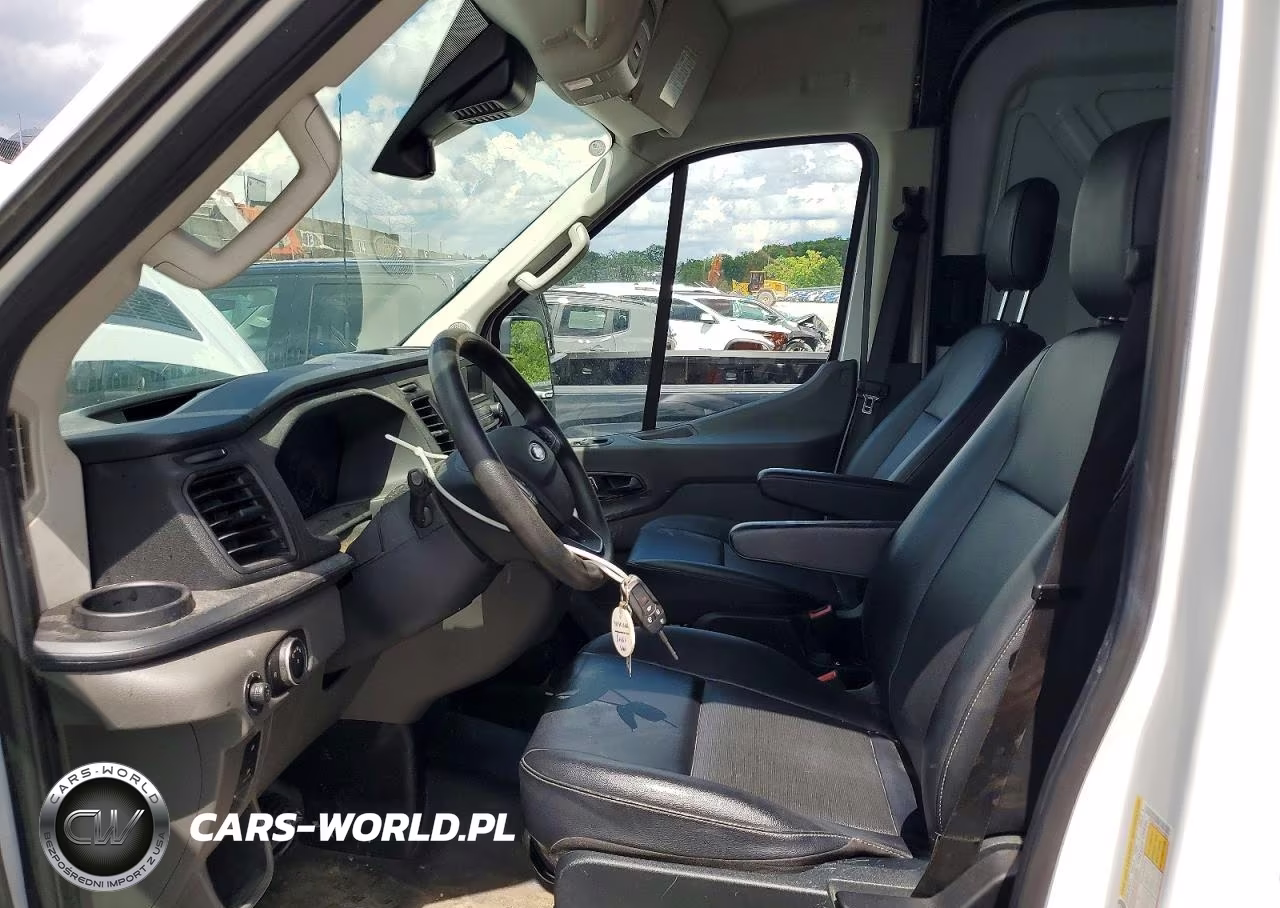 2023 Ford Transit 250 Delivery Van VIN:1FTBR1C84PKA97692 - 7