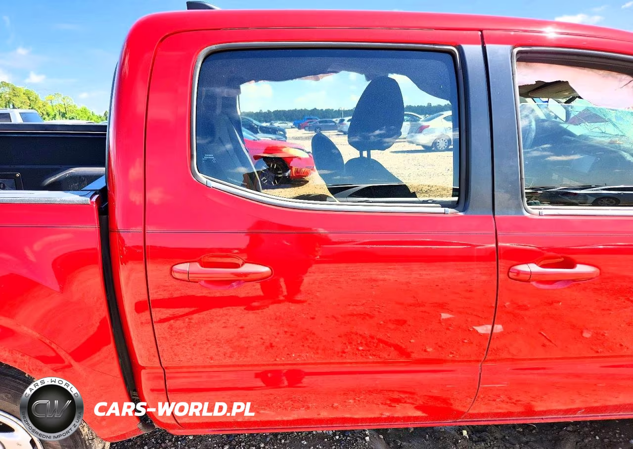 2016 Toyota Tacoma Sr VIN:5TFAX5GN4GX066499 - 10
