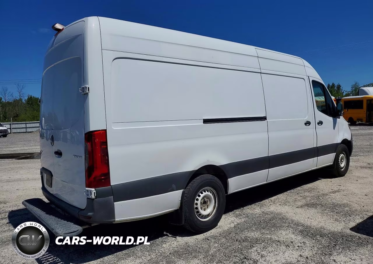 2019 Mercedes-Benz Sprinter 2500 VIN:WD3PF1CDXKP049468 - 3