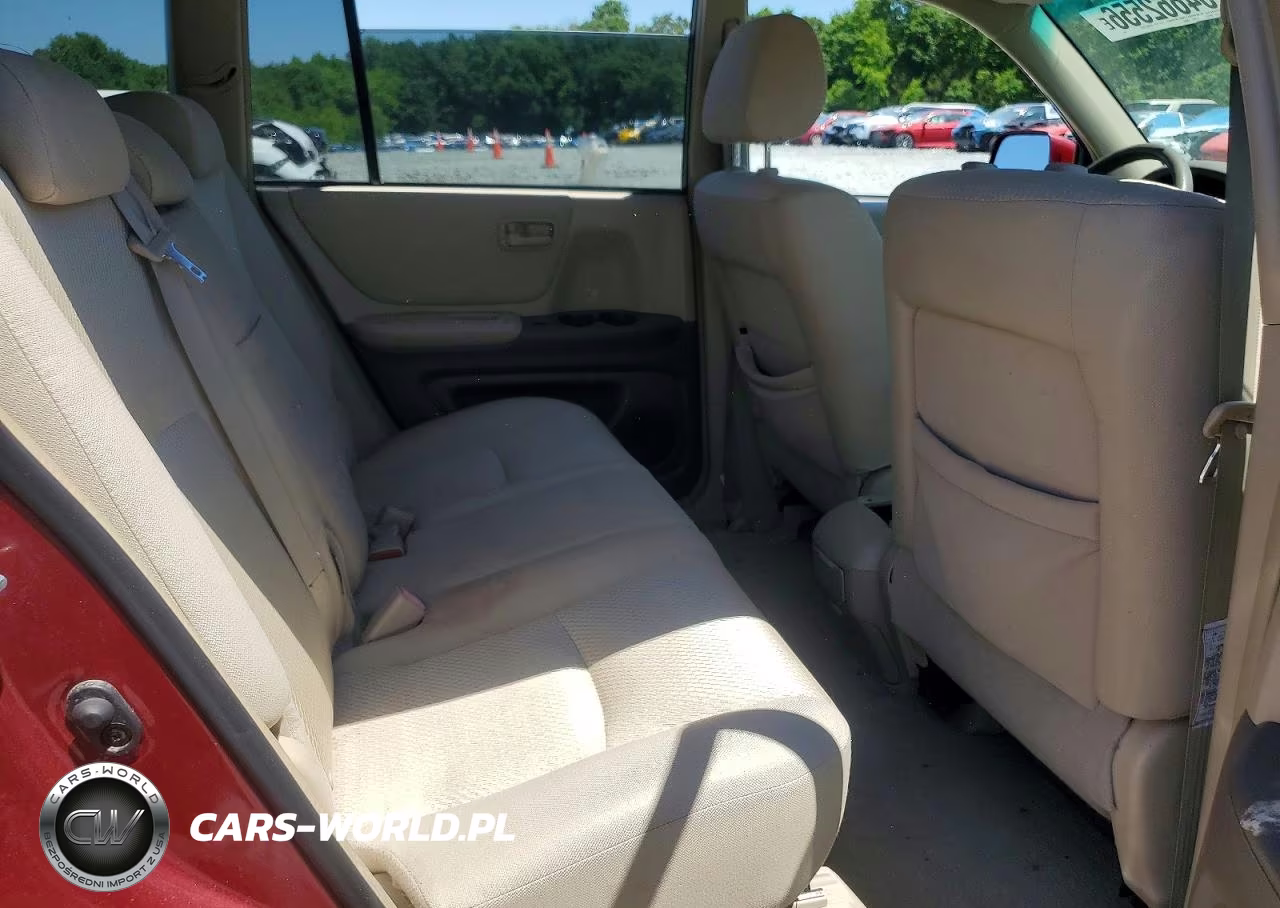2005 Toyota Highlander Base 4D S VIN:JTEGD21A050105775 - 10