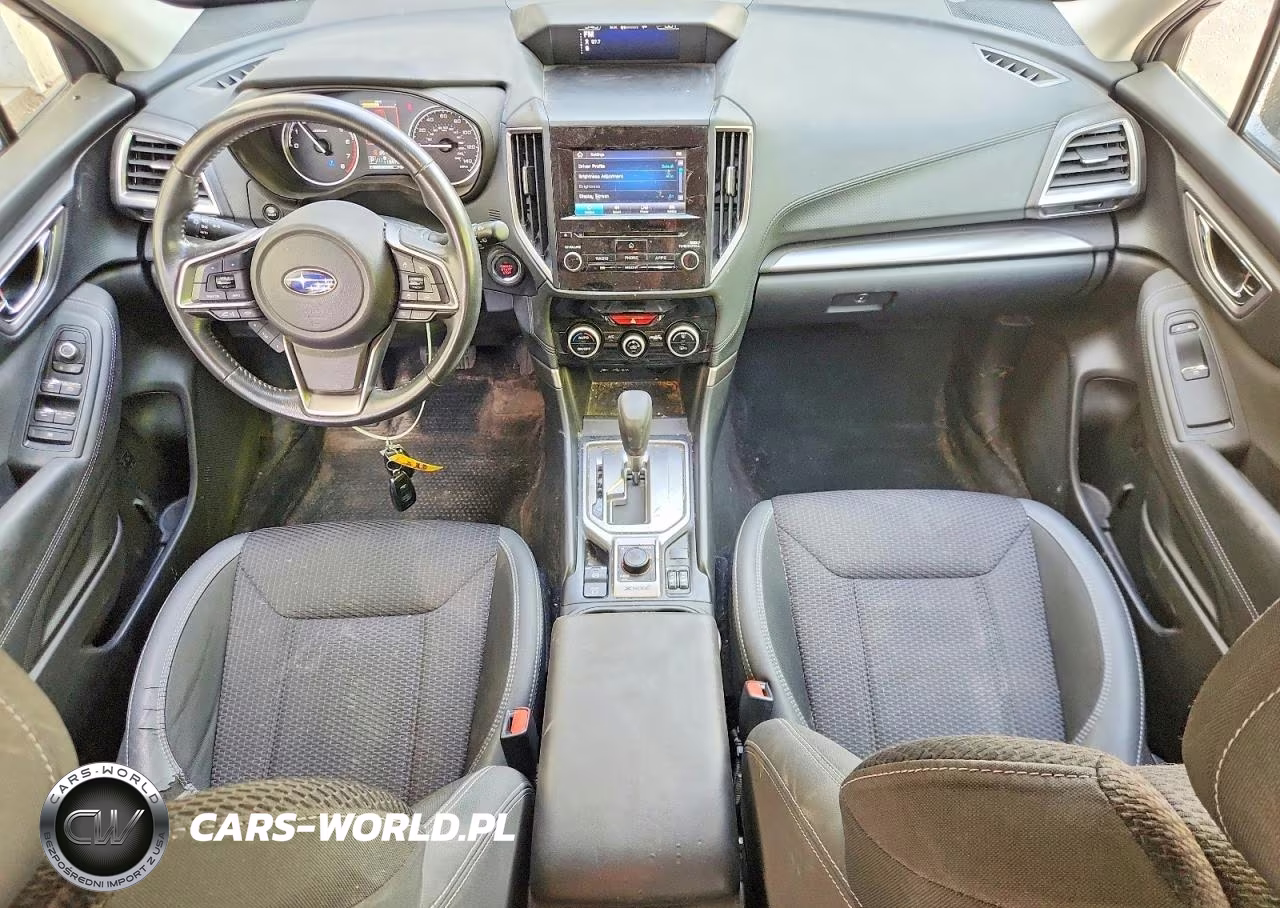 2019 Subaru Forester Premium VIN:JF2SKAGCXKH422209 - 8