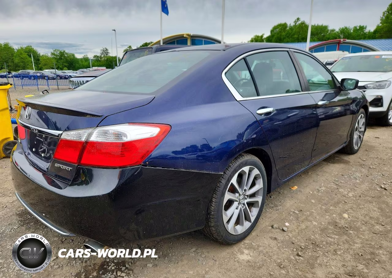2013 Honda Accord Sport VIN:1HGCR2F53DA282461 - 3