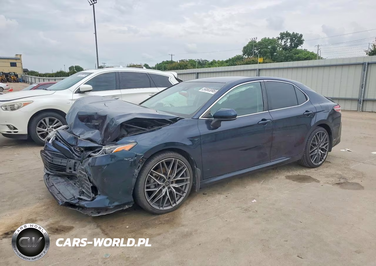 2020 Toyota Camry Le