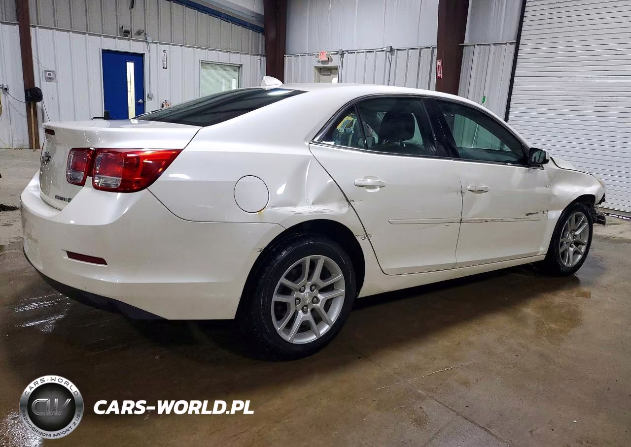 2013 Chevrolet Malibu 2Lt VIN:1G11F5SRXDF274815 - 3