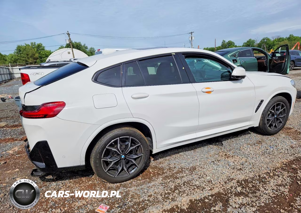 2023 BMW X4 xDrive30I VIN:5UX33DT04P9P87448 - 3