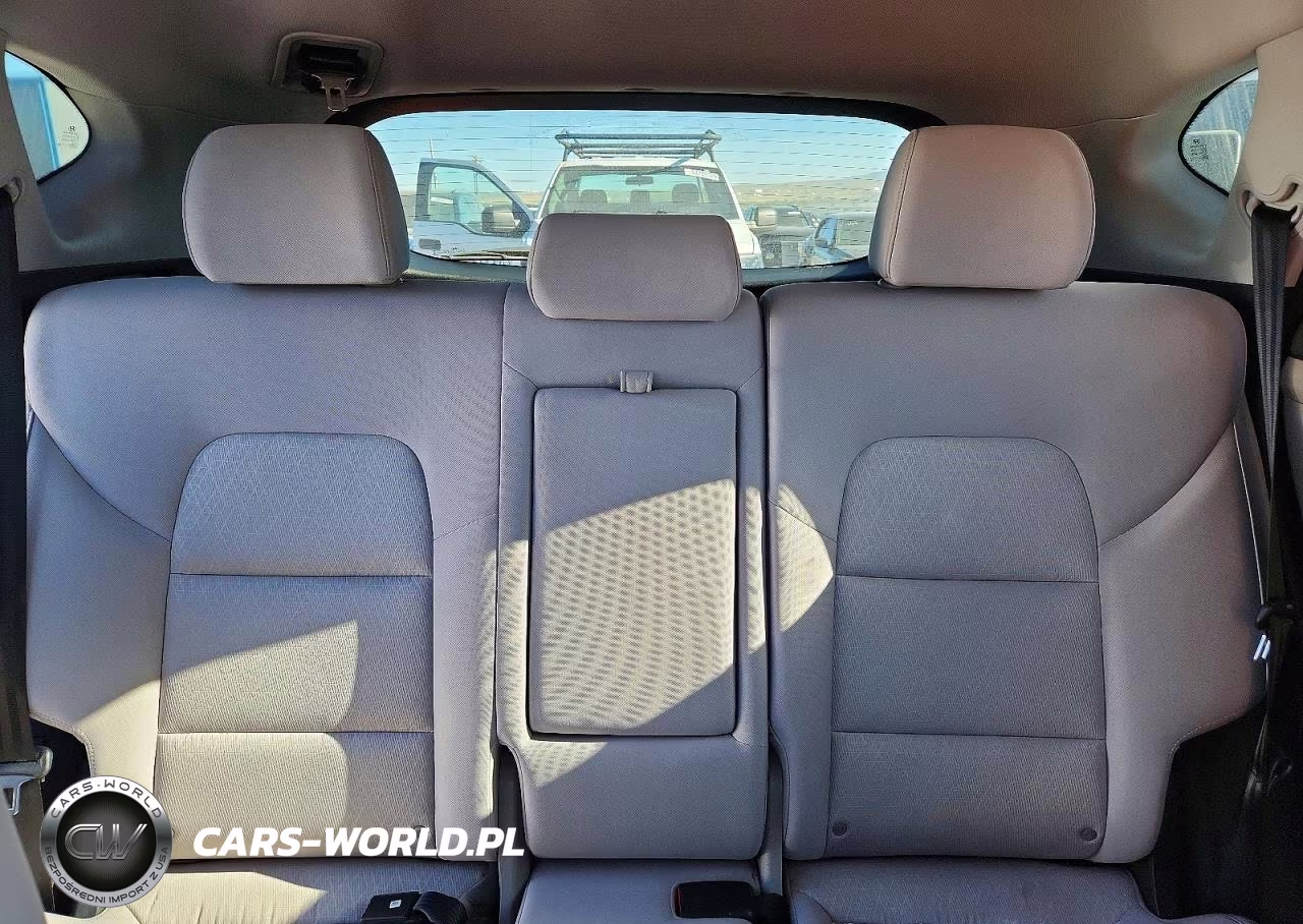 2017 Hyundai Tucson Sport VIN:KM8J3CA25HU369594 - 10