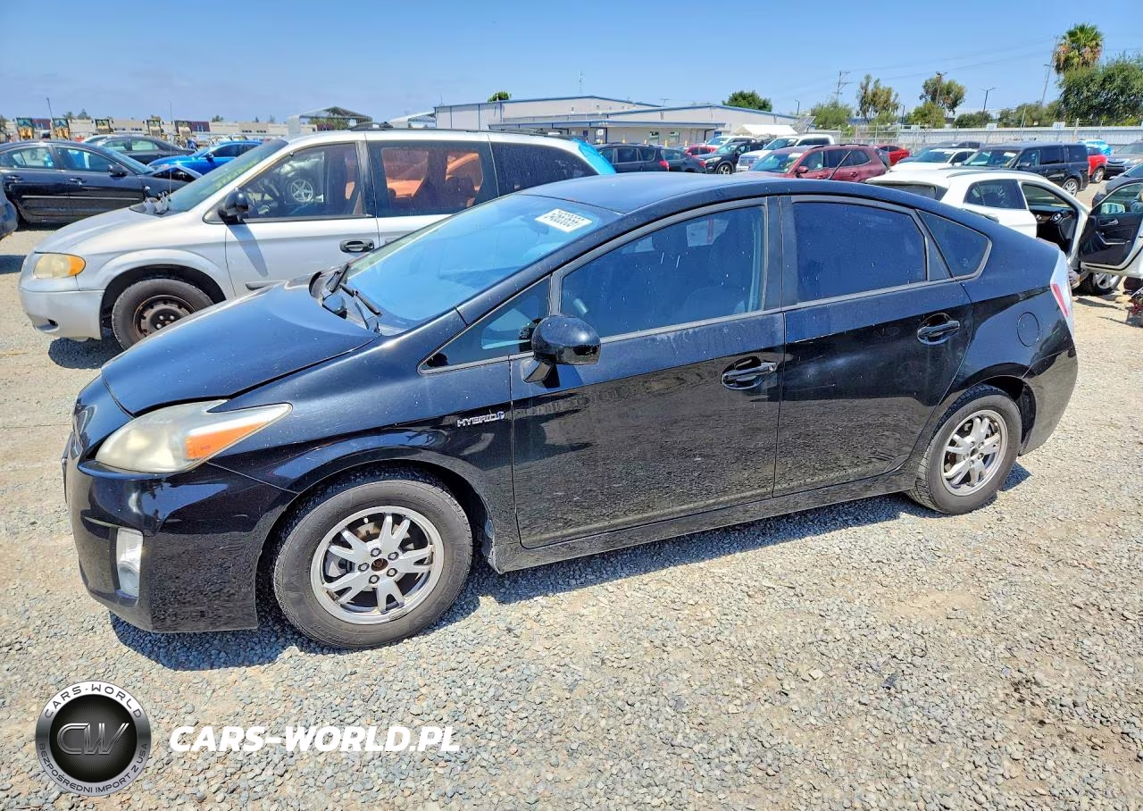 2011 Toyota Prius Two