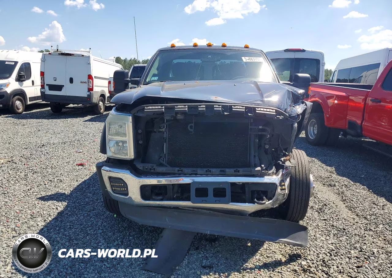 2016 Ford F550 Super Duty VIN:1FD0X5GY2GEA53392 - 5