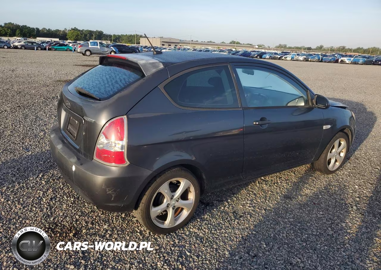 2009 Hyundai Accent Se VIN:KMHCN36C49U132844 - 3