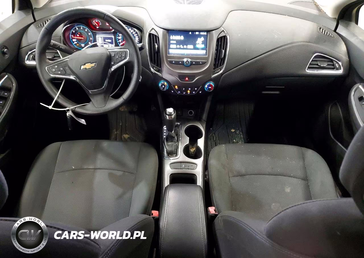 2017 Chevrolet Cruze Lt VIN:3G1BE6SM1HS557994 - 8