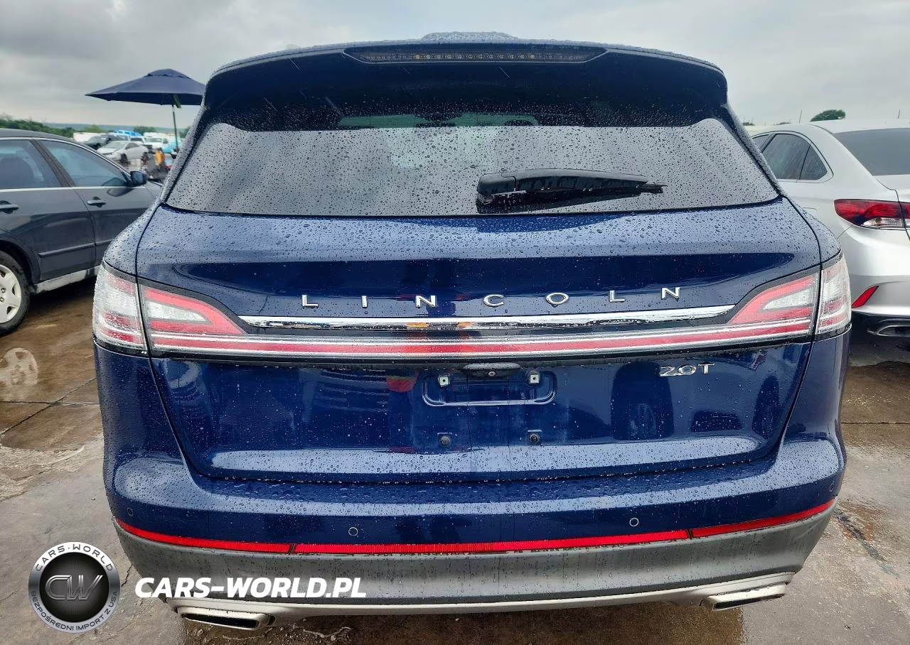 2019 Lincoln Nautilus Reserve VIN:2LMPJ6L9XKBL12644 - 6
