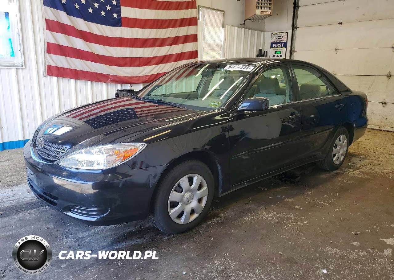 2003 Toyota Camry Le – zdjęcie 1 z 12