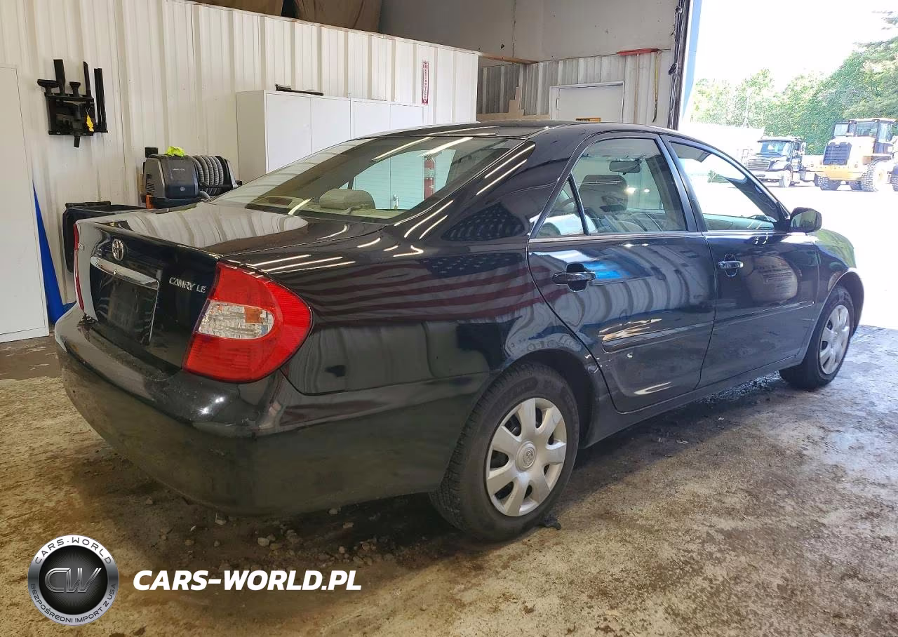 2003 Toyota Camry Le VIN:4T1BE32K13U200646 - 3