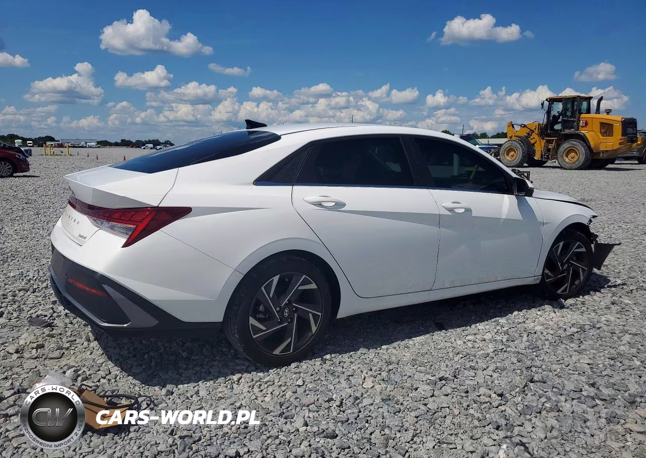 2024 Hyundai Elantra Limited VIN:KMHLP4DG9RU661213 - 3