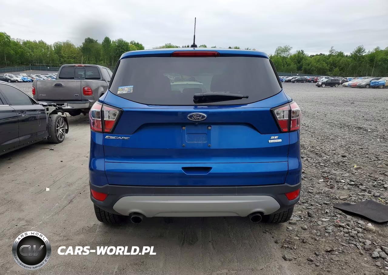 2017 Ford Escape Se VIN:1FMCU0GD8HUC58695 - 6