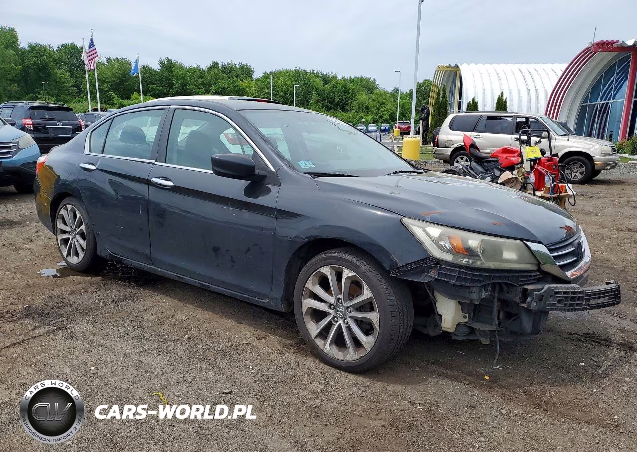 2013 Honda Accord Sport VIN:1HGCR2F5XDA281078 - 4