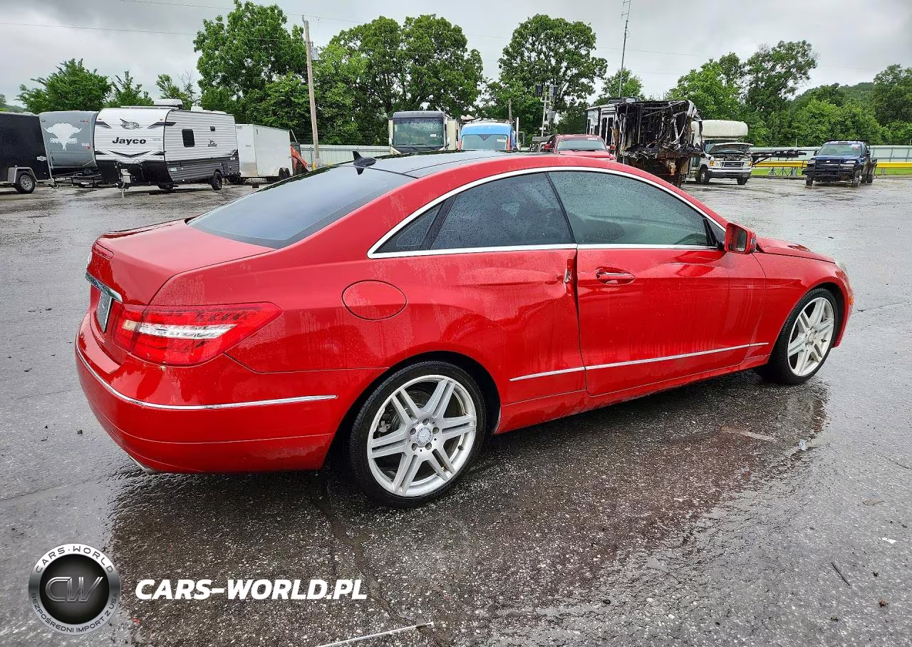 2010 Mercedes-Benz E 350 VIN:WDDKJ5GB3AF038143 - 3